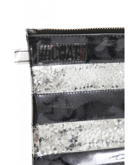 Transparent cosmetic case with stripes