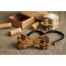 Handmade bow tie made of cork mosaic.