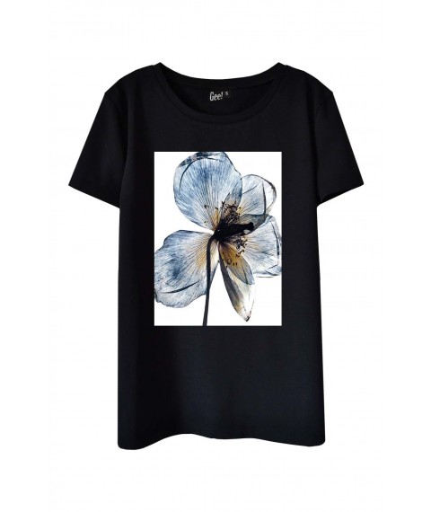 Черная футболка с серым цветком