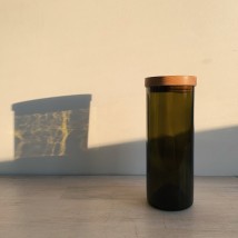 Das Glas ist dunkel, 600 ml