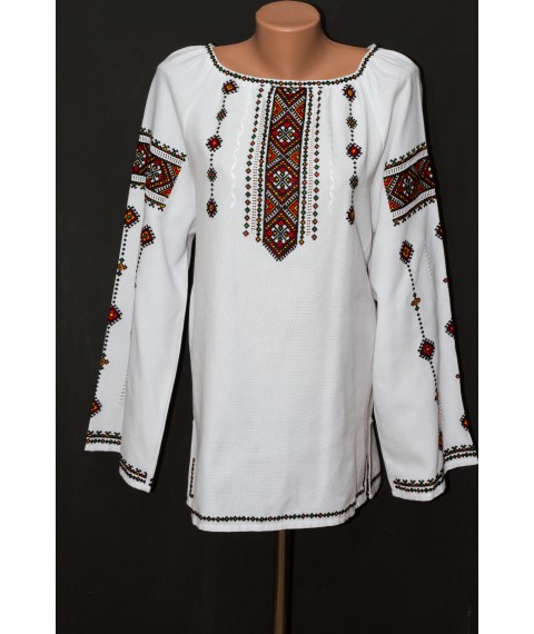  Embroidered shirt with handmade thread.