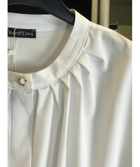 Женская блуза белая офисная на стойку Modna KAZKA MKBT8211-1 52