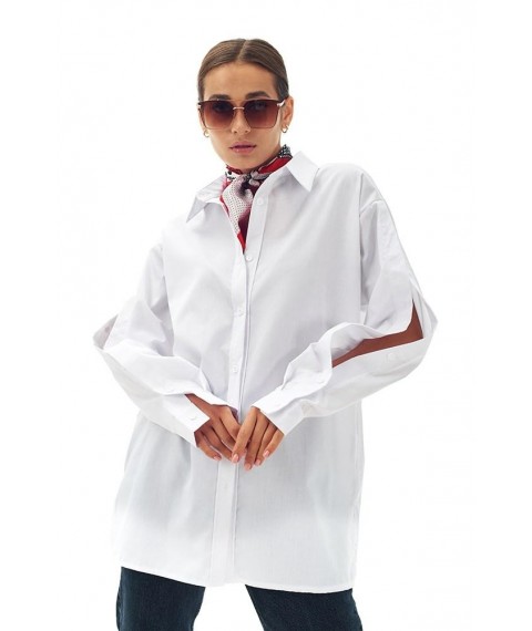 Рубашка женская базовая с пуговицами удлиненная белая Modna KAZKA MKAR46399-1