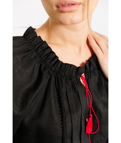 Вышиванка женская с красной вышивкой крестиком черная Modna KAZKA MKAR32896-1