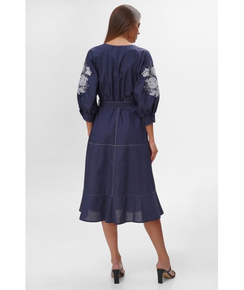 Женское летнее платье синего цвета с вышивкой Modna KAZKA MKRM2392-1 46