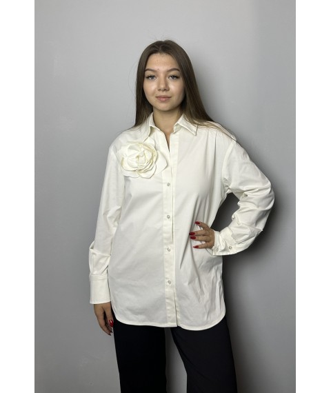 Женская рубашка с украшением молочная Modna KAZKA MKTRG3620-1 44