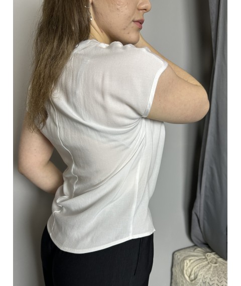 Блуза элегантная женская из лёгкой ткани белая Modna KAZKA MKAZ6497-1 42