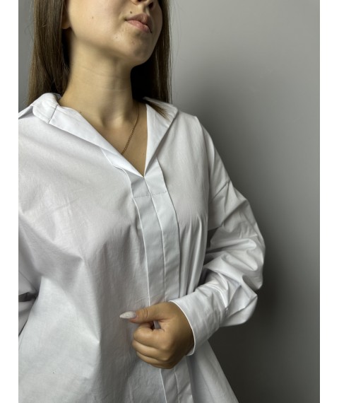 Рубашка женская оверсайз с вышивкой на спине белая Modna KAZKA MKNK2090-1 44