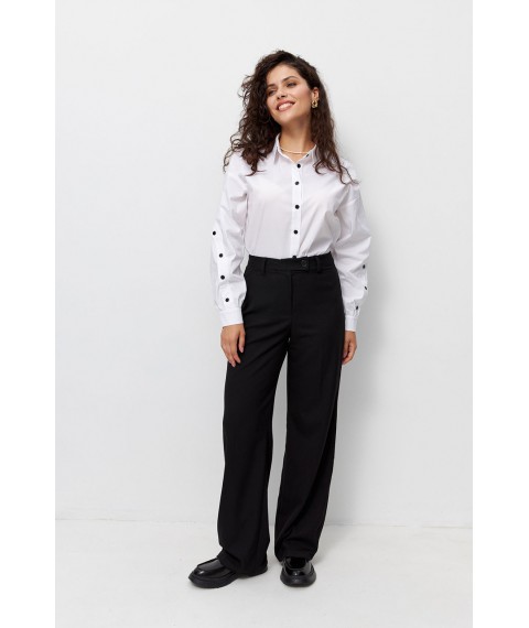 Женская рубашка с контрастным пуговицами в белом цвете Modna KAZKA 4135-1 50