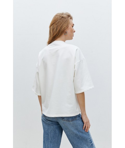 Женская базовая футболка с вышитой надписью молочная Modna KAZKA MKRM4180-2 40-42