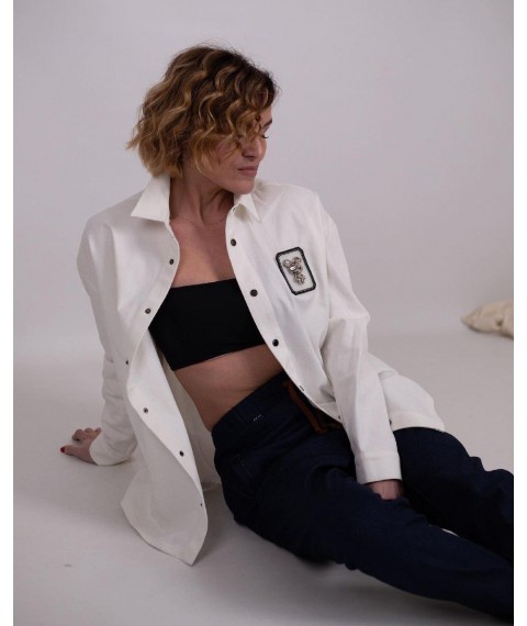 Женская куртка белая джинсовая прямая Modna KAZKA MKKC6018-1