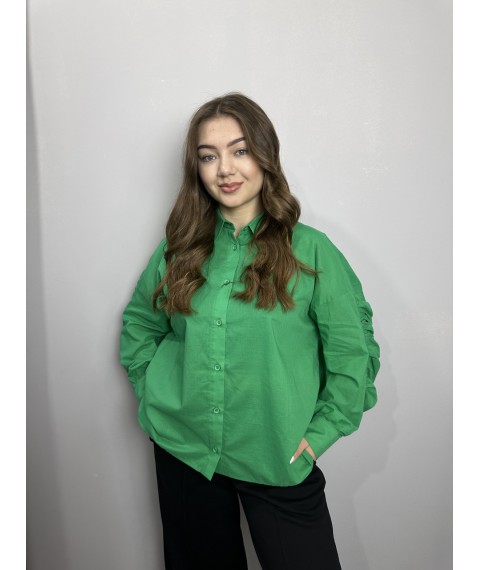 Женская рубашка зелёная дизайнерская Modna KAZKA MKKC9026-1