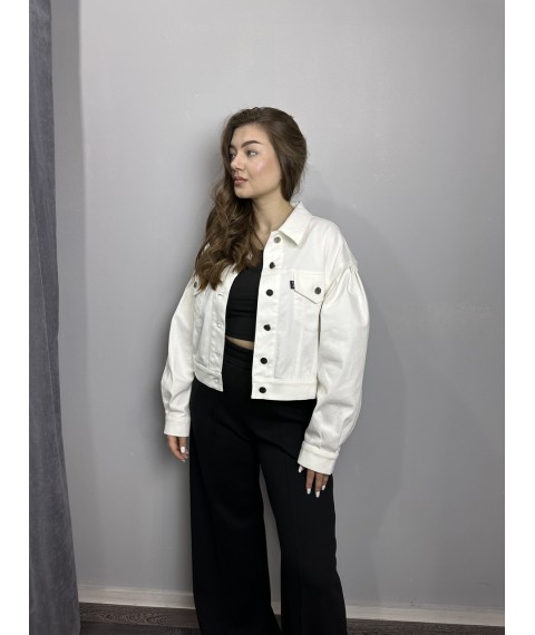 Женская куртка белая джинсовая короткая Modna KAZKA MKKC9028-1 40-42