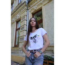 Футболка біла з авторським малюнком Футболка з сорокою