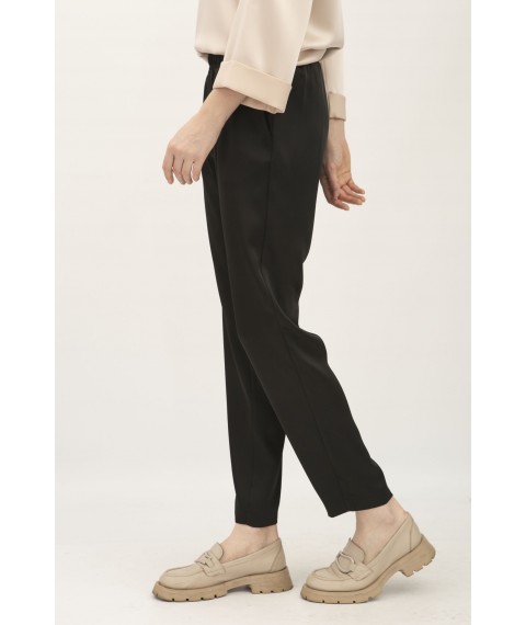 Чорні жіночі брюки у білизняному стилі Бірсен 001