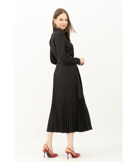 Сукня чорного кольору зі спідницею гофре довжини міді Манід 405