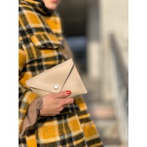 Modische Damen Clutch Bag an einem kleinen Gürtel aus Öko-Lederbeige