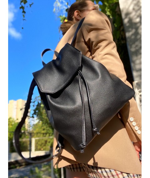 Женский рюкзак черный на шнурке из экокожи