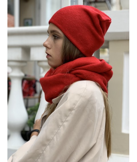 Красная тонкая шапка-бини полушерсть зима