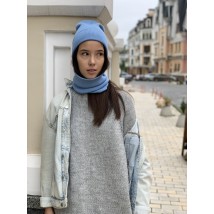 Gestrickte Wintermütze für Frauen mit blauem Kragen