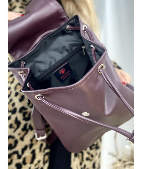 Рюкзак женский городской средний с клапаном с затяжкой на кнопке мягкий из экокожи черный матовый фиолетовый