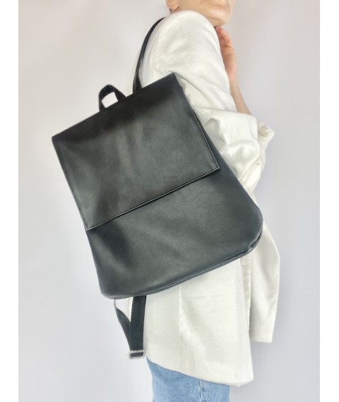 Women's black backpack in eco-leather KL1x16