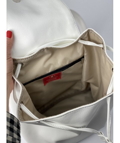 Рюкзак жіночий міський середній з клапаном із затяжкою на кнопці легкий м 'який з екокожі білий