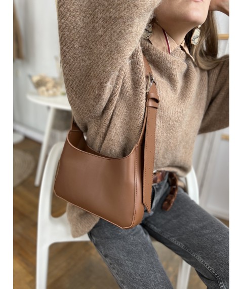 Kleine braune Damentasche aus Kunstleder SM8x8