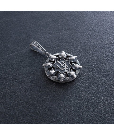 Silver pendant "Amulets Ruevit" with wood 153 Onyx