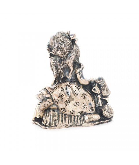 Серебряная фигура ручной работы "Девочка с котенком" сер00055 Онікс