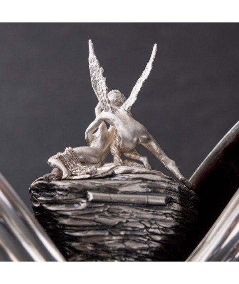 Серебряная фигура ручной работы 23167 Онікс