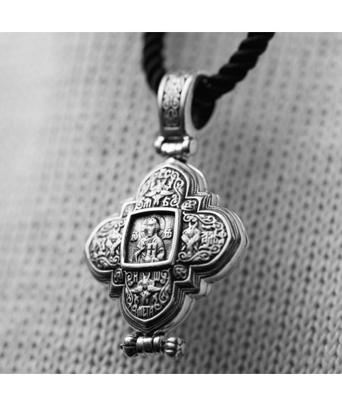 Срібний мощевик "Господь Вседержитель. Казанська ікона Божої Матері" з чорнінням 132475 Онікс