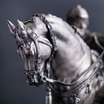 Серебряная фигура ручной работы 23098 Онікс