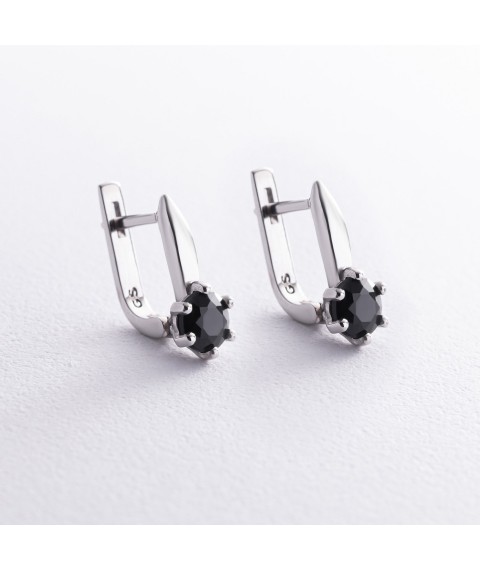 Silver earrings with sapphires GS-02-017-31 Onyx