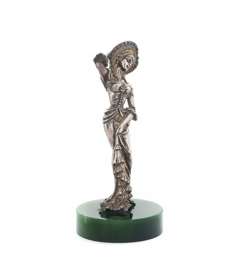 Серебряная фигура ручной работы "Девушка в шляпе" сер00052 Онікс