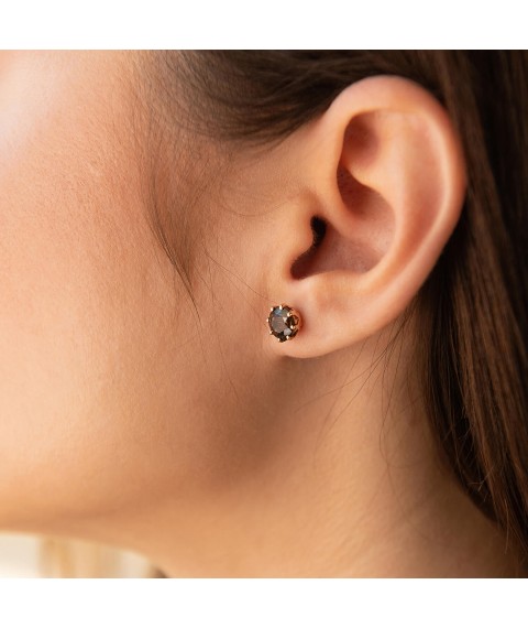 Gold stud earrings (topaz) s06606 Onyx