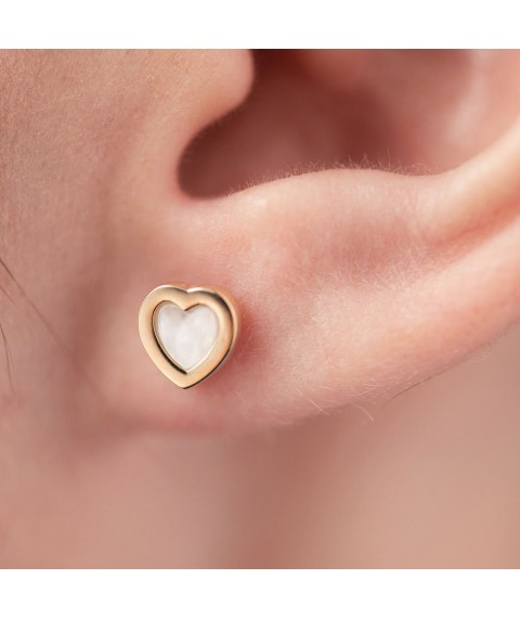 Gold earrings - studs "Hearts" with mother-of-pearl s08392 Onyx