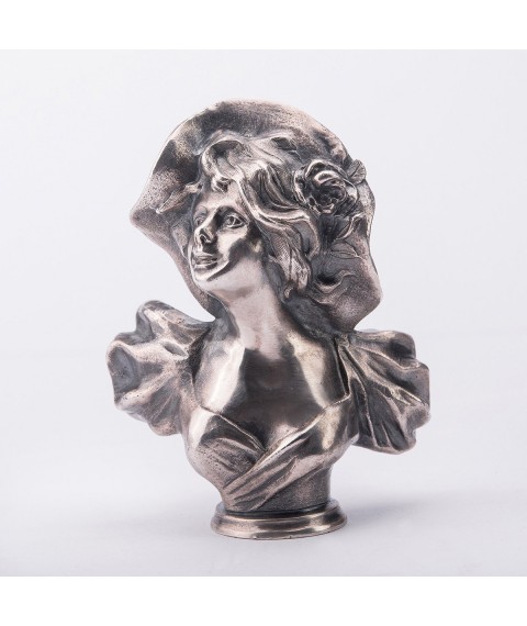Серебряная фигура ручной работы "Бюст девушка в шляпе" сер00011 Онікс