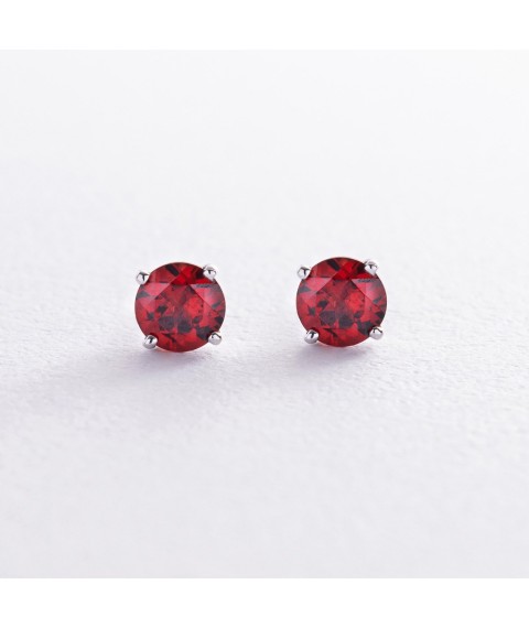 Gold earrings - studs with pyropes s08411 Onyx