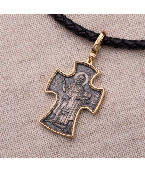 Silbernes orthodoxes Kreuz mit Vergoldung 132300 Onyx