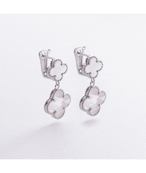 Silver earrings "Clover" (mother of pearl) 123379 Onyx