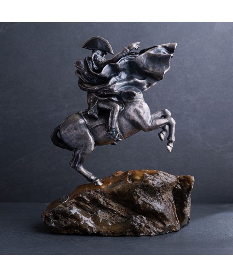 Срібна фігура ручної роботи "Наполеон Бонапарт на коні" 23099 Онікс