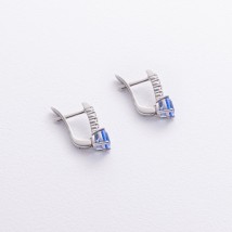 Серебряные серьги с синт. танзанитом и фианитами 2521/1р-QTANZ Онікс