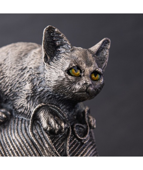 Срібна фігура ручної роботи "Кіт і клубок ниток" 23091 Онікс