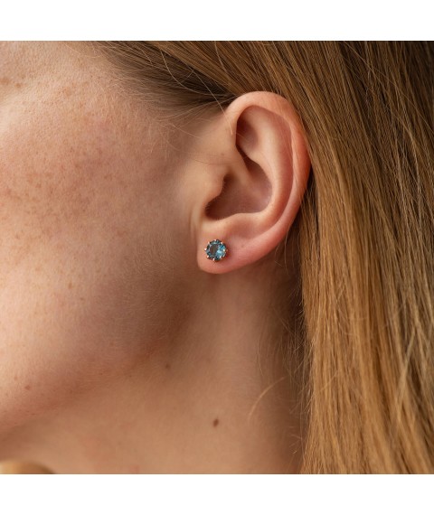 Gold stud earrings (Topaz London Blue) s06605 Onyx