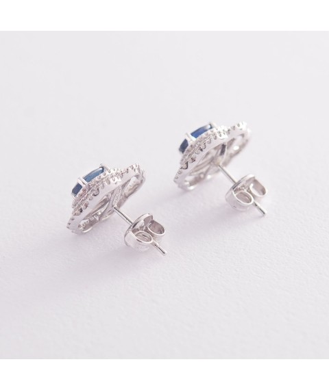 Золотые серьги-гвоздики с синими сапфирами и бриллиантами с470 Онікс