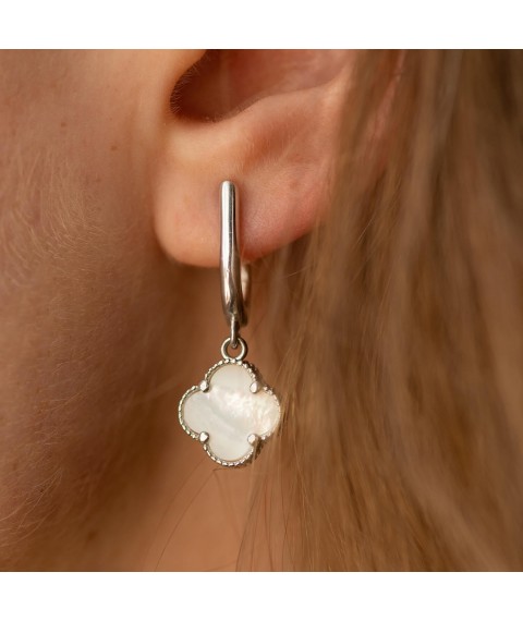 Silver earrings "Clover" with mother of pearl 123246 Onyx