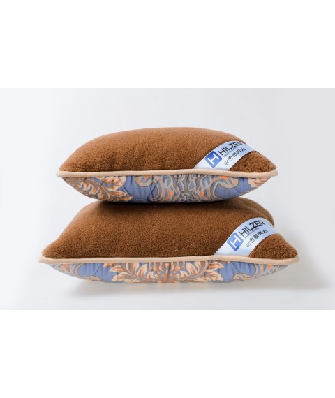 Pillow HILZER (CAMEL / SATIN) - 50x70