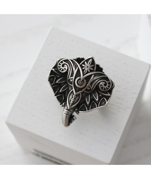 African elephant ring