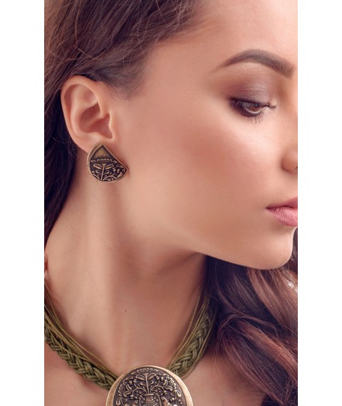 Krinichka earrings, stud, bronze